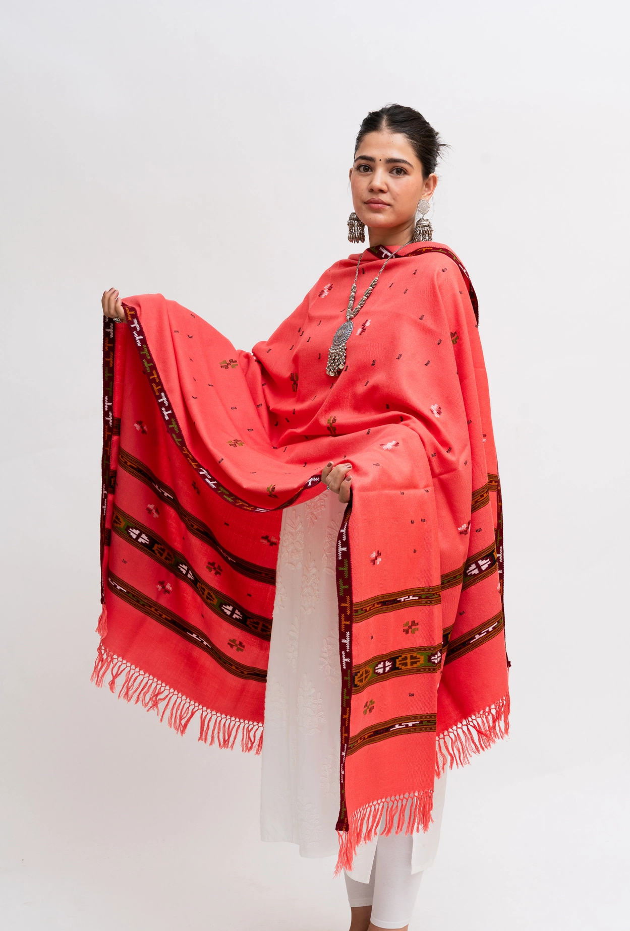 3 Patti Akhrot Tee Jaal Design Shawl - Image 6