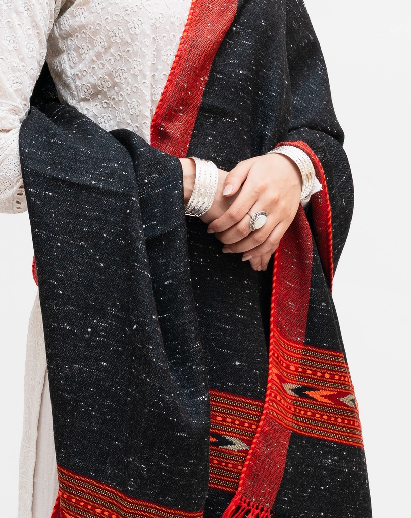 Single Patti Kingri Stole with Angora Slub - Image 3