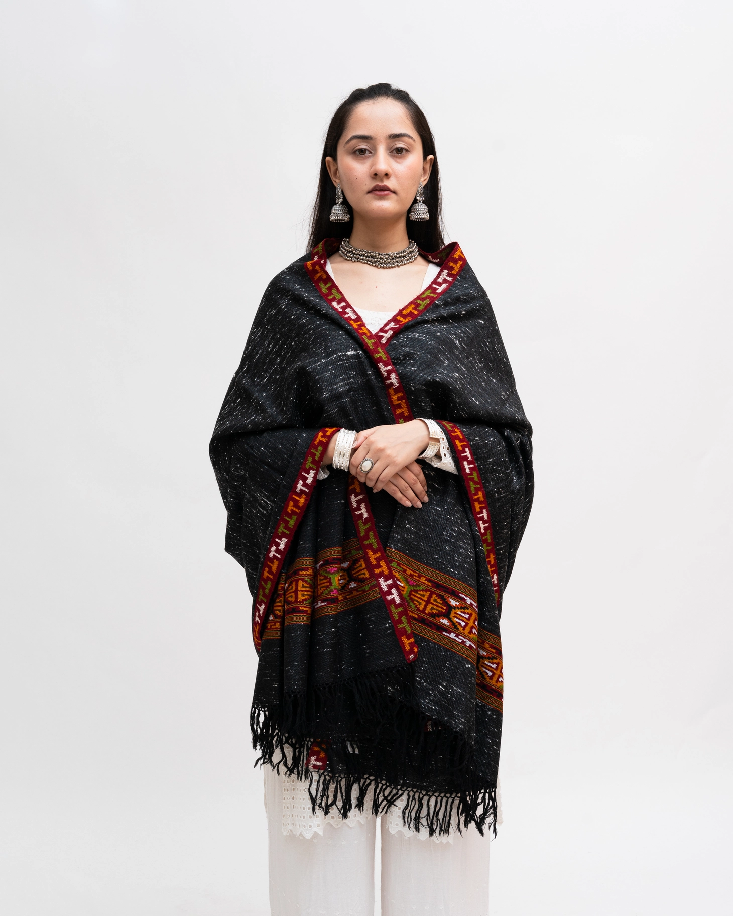 Single Patti Typical Kullu Shawl With Angora Slub